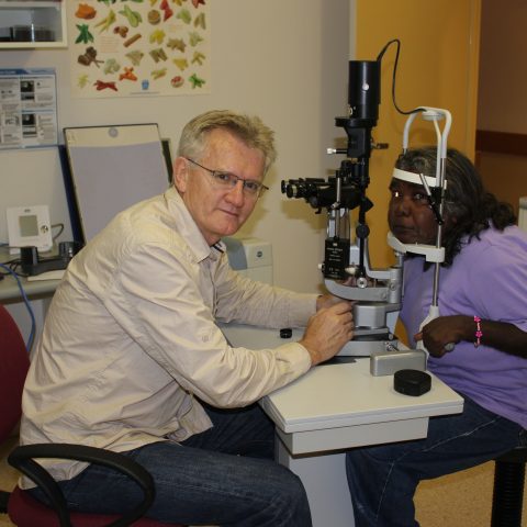 Renowned eye surgeon to share inspirational stories from his incredible career at special Buderim Foundation breakfast